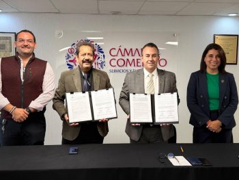 UPAM y CANACO firman convenio para prácticas profesionales de estudiantes en Puebla