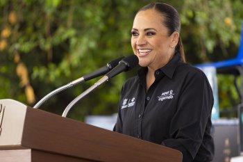 Entregan arcotecho en telesecundaria de San Juan del Río con inversión de 4.1 mdp