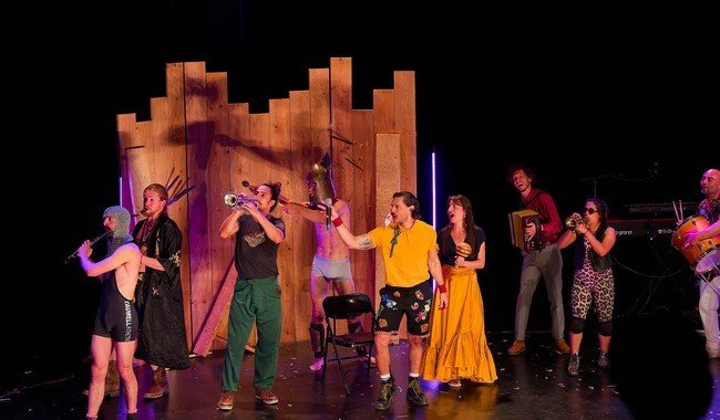 La compañía francesa La Meute presenta Motel Cactus en el Teatro del Bosque Julio Castillo
