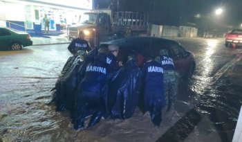 Plan Marina sigue activo en Colima y Jalisco por el huracán Simón; cierran puertos en seis estados