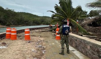 Marina despliega 5,683 efectivos y evacúa a 616 personas por el huracán Simón en Sinaloa y Nayarit