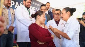 Michoacán aplicará 2.5 millones de dosis en campaña de vacunación invernal 2026-2027