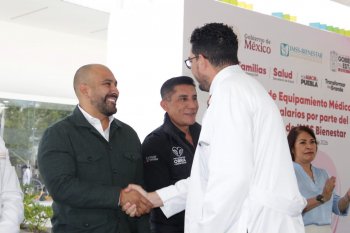 SEDIF entrega insumos y equipo médico por 3.4 mdp a cuatro unidades de salud en Puebla