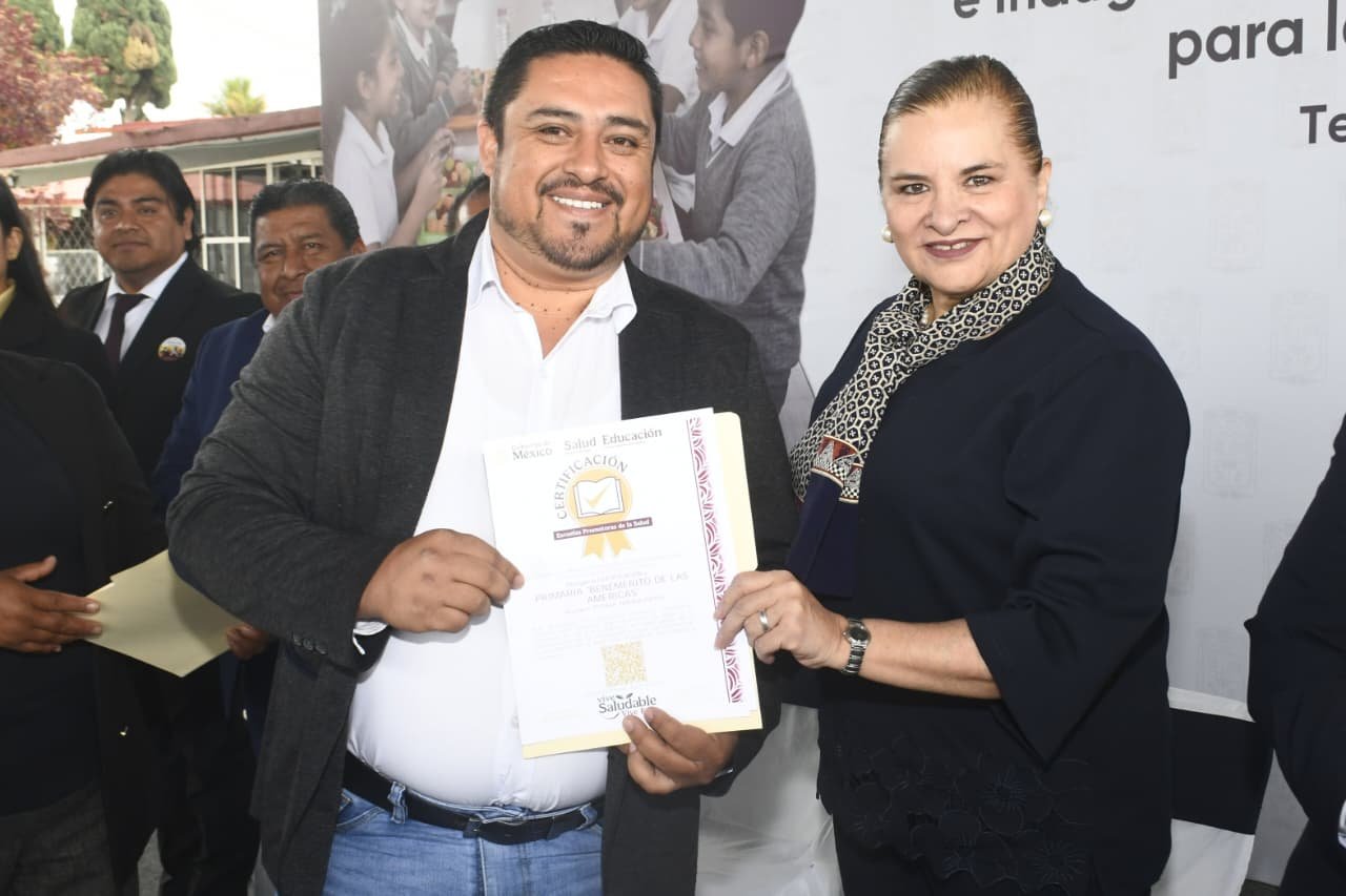 Puebla y Federación inician vacunación invernal y certifican 215 escuelas saludables en Tepeaca