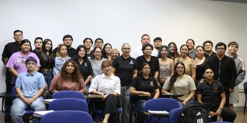 Imparten en La Paz cinco pláticas contra la tortura a 225 estudiantes de Criminología de la UABCS