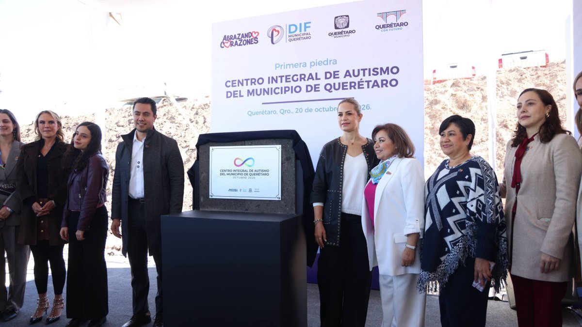 Colocan primera piedra del Centro Integral de Autismo en Querétaro; invertirán 32.5 mdp
