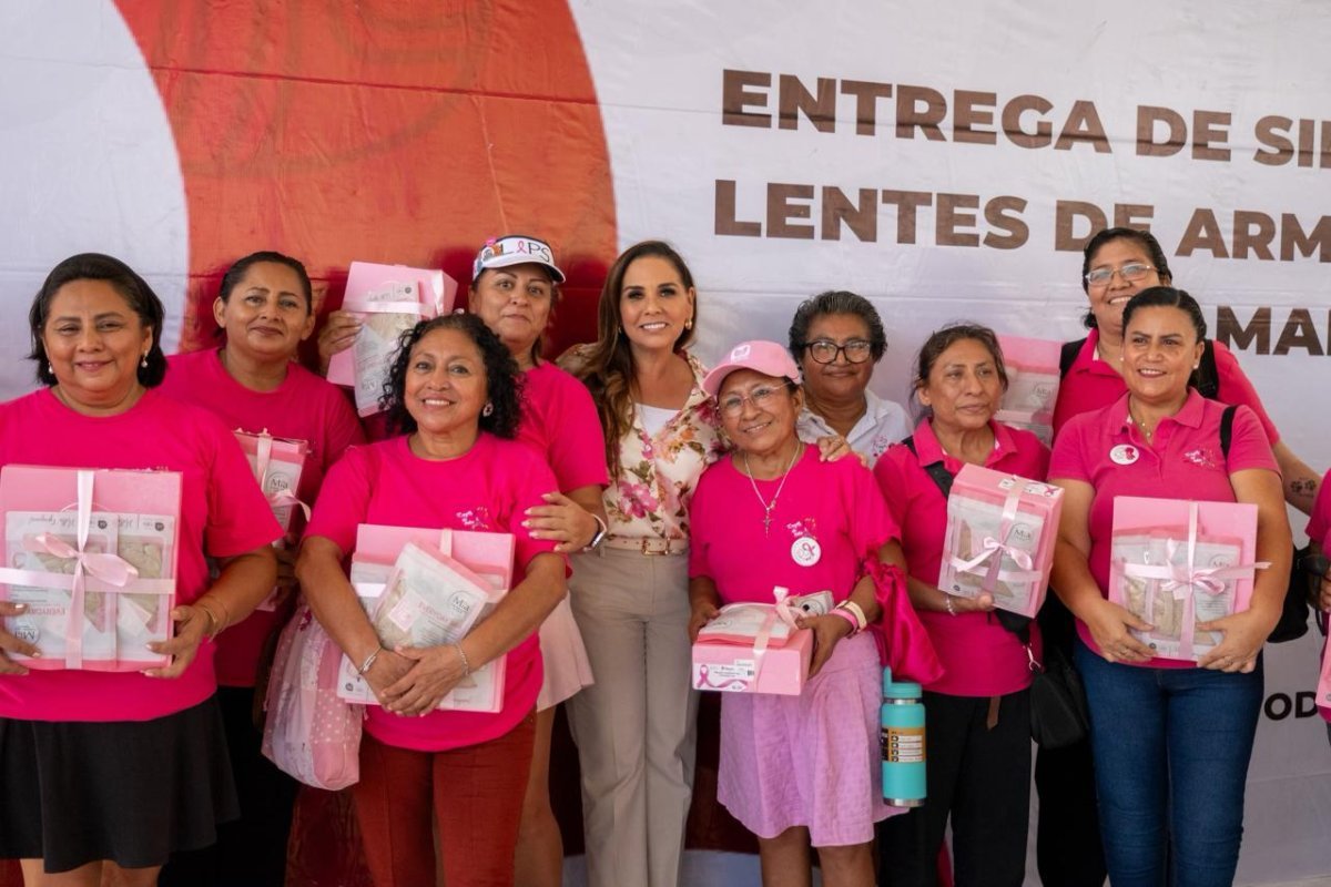 Entregan en Quintana Roo apoyos funcionales y auditivos a 462 personas con discapacidad