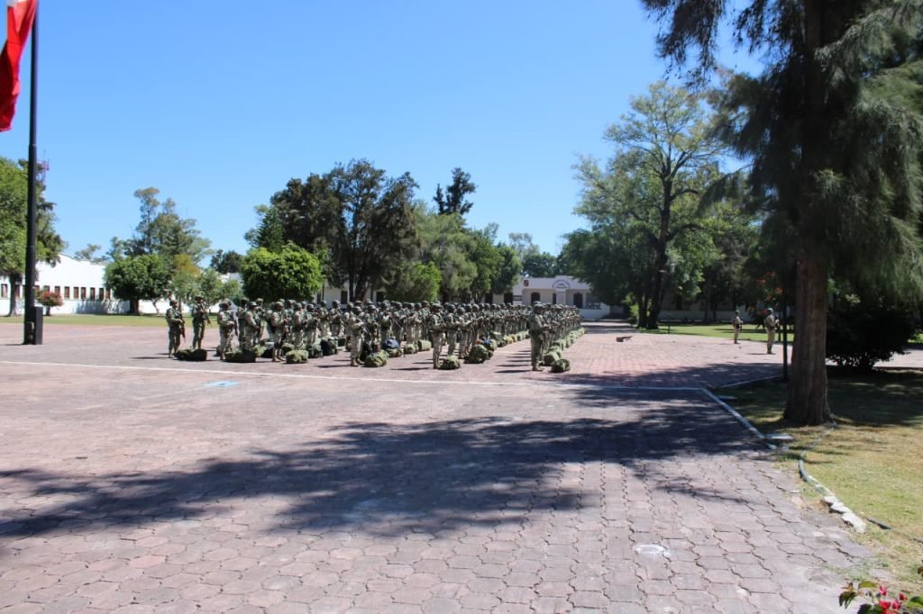Sedena despliega 600 militares hacia Guanajuato para reforzar la seguridad