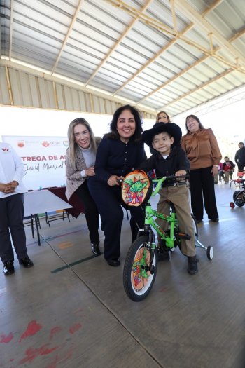 SEDIF inaugura comedor escolar en Calera con inversión de 160 mil pesos para más de 80 niños