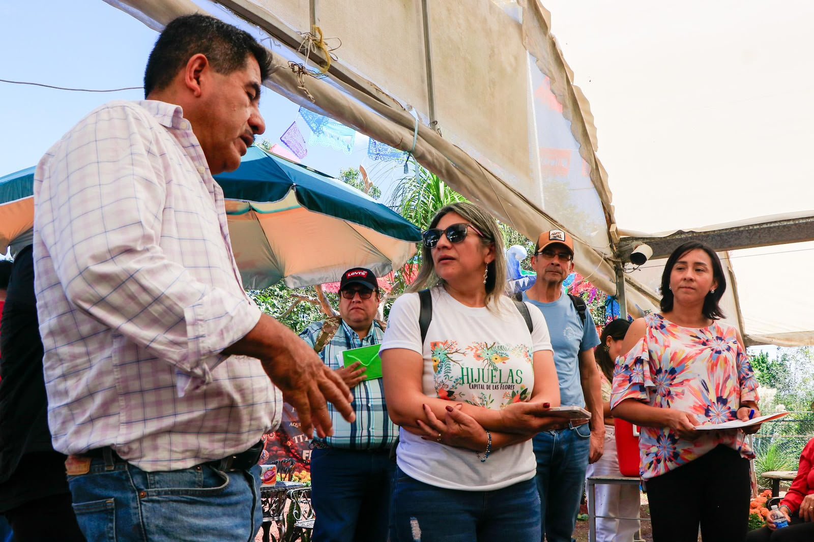 Floricultores de Chile visitan viveros de Atlixco para intercambiar técnicas de cultivo