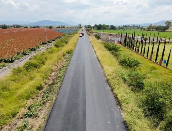 SOP invierte 11.2 mdp en conservación de la carretera Abasolo–Maritas en Guanajuato