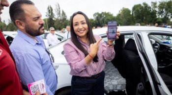Taxi Seguro opera en Morelia, Uruapan y Pátzcuaro con holograma y código QR