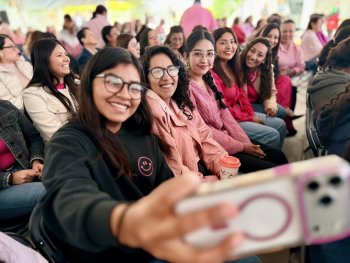 USEBEQ ofrece ponencia sobre detección oportuna del cáncer de mama en Querétaro