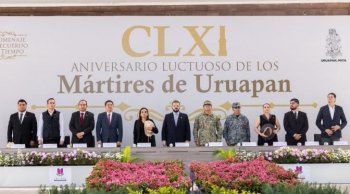 Zepeda encabeza ceremonia por 161 aniversario de los Mártires de Uruapan