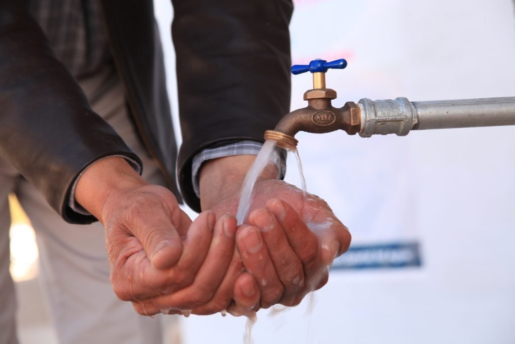 Avanza tercera etapa de red de agua potable en La Huerta, Coroneo, con inversión de 2.8 mdp