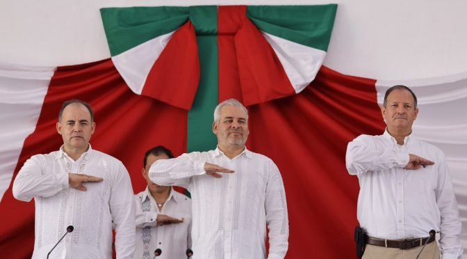 Bedolla encabeza en Apatzingán el 212 aniversario del Decreto de la Constitución de 1814