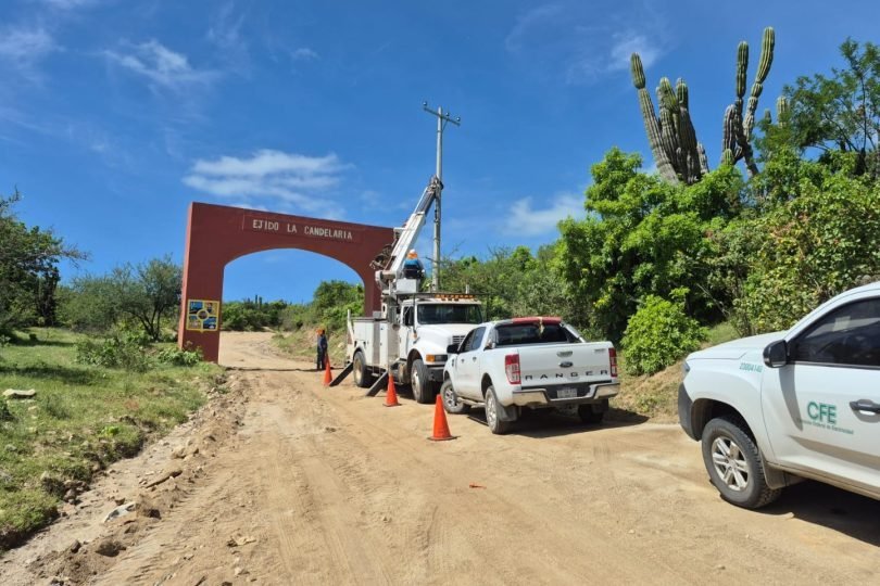Obras de electrificación en La Candelaria y Puerto Chale avanzan con inversión de 66.92 mdp