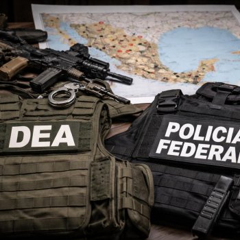 Washington propone que agentes de EE. UU. acompañen operativos contra cárteles en México: NYT