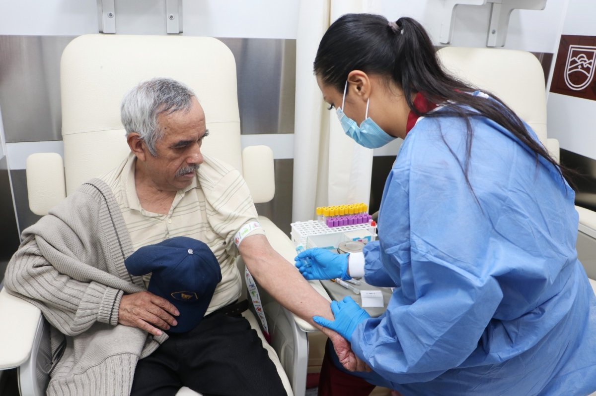 Unidades Médicas Móviles de Zacatecas dan 2 mil 299 servicios en Noria de Ángeles