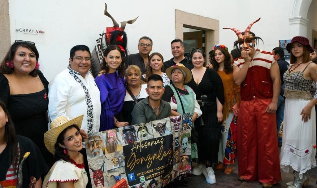 21 artesanos indígenas de siete municipios de Guanajuato exhiben RAÍCES en León