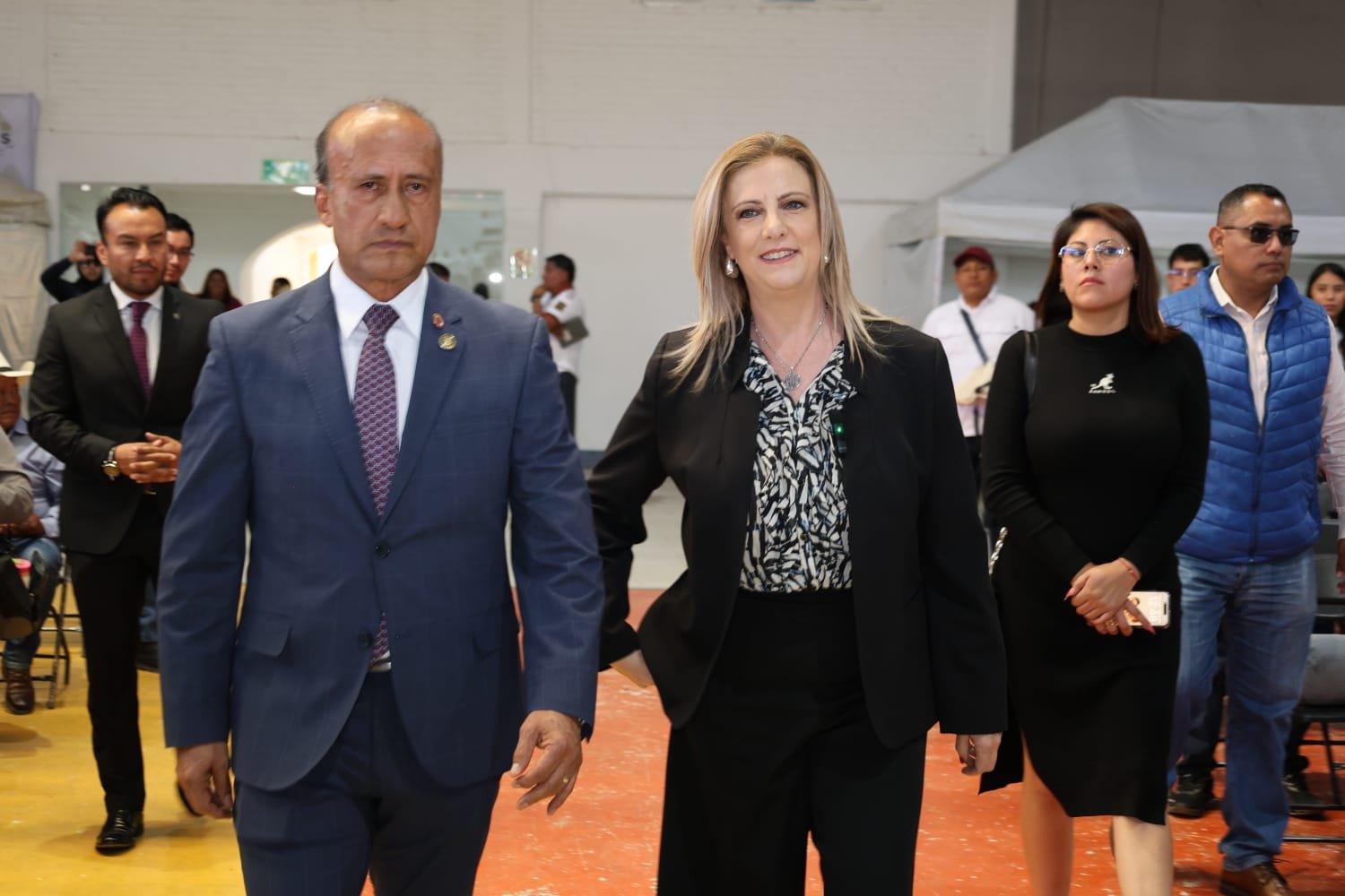 Secretaria de Medio Ambiente de Puebla llama a servir sin colores partidistas en informe legislativo