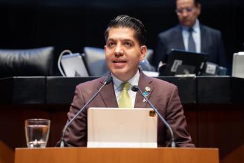 Senado aprueba reserva de Emmanuel Reyes para dar certeza a la industria automotriz y al sector de gasolinas y diésel.
