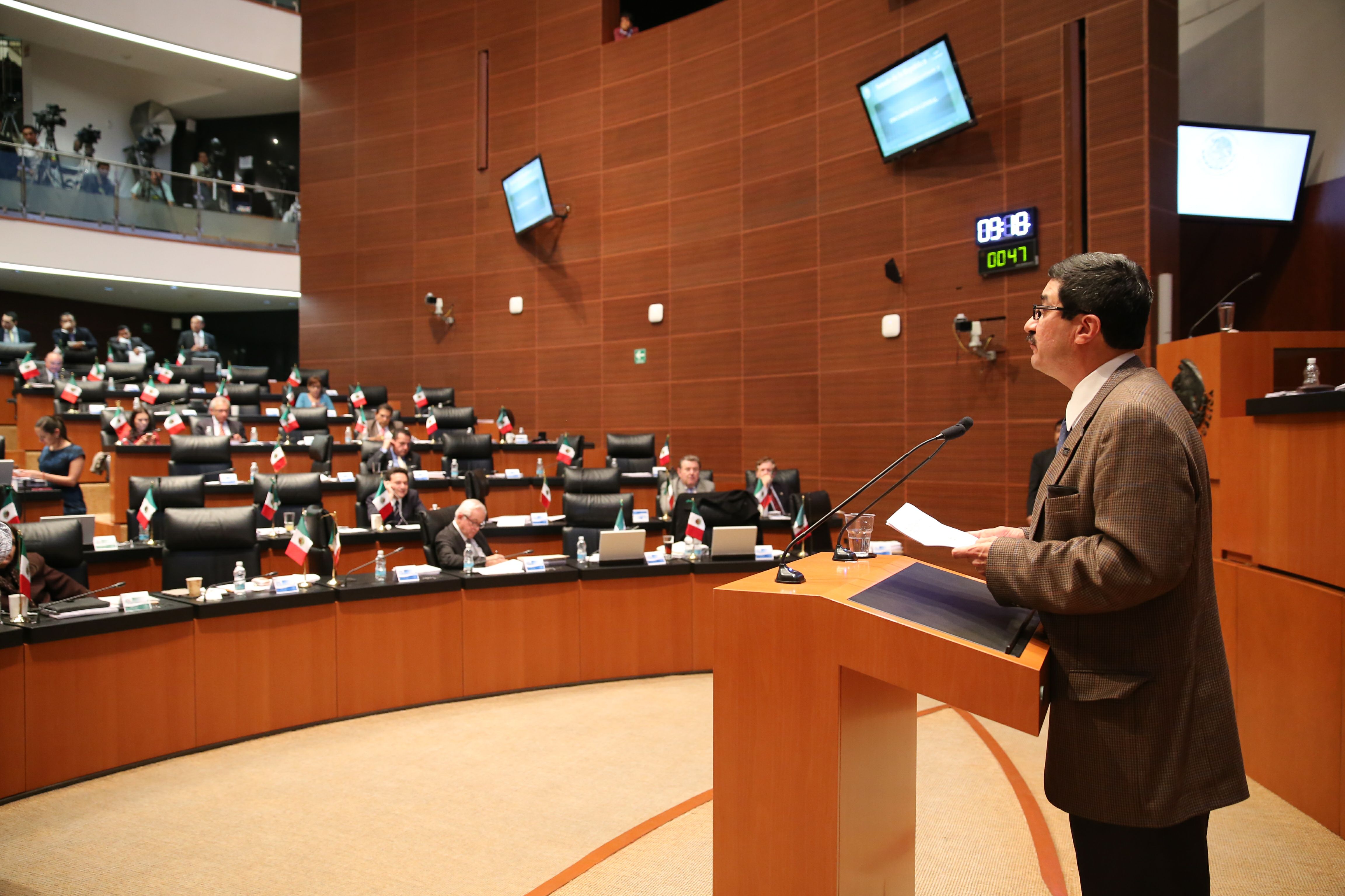 Privatización no mejorará sector energético: Corral