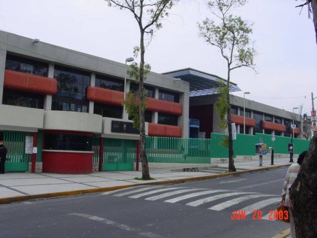 AMPLÍAN PLANTEL VASCO DE QUIROGA EN BENEFICIO DE JÓVENES