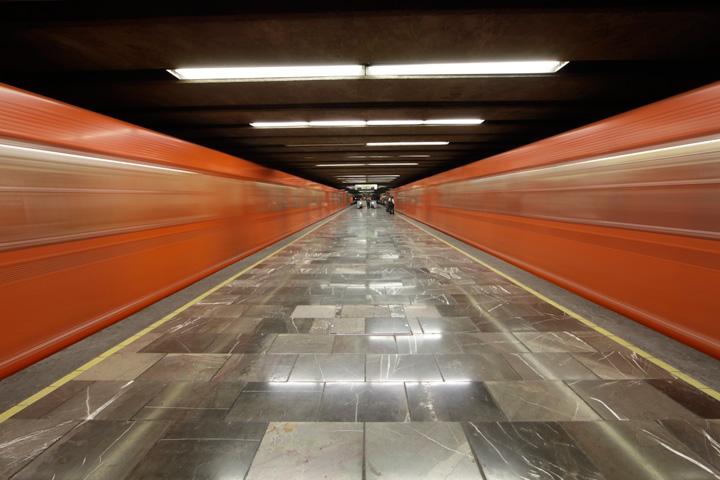 HORARIO DE NOCHE BUENA, NAVIDAD Y AÑO NUEVO EN EL SISTEMA DE TRANSPORTE COLECTIVO #METRO