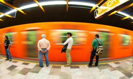 EL LUNES 18 DE NOVIEMBRE, EL METRO OFRECERÃ SERVICIO CON HORARIO DE DÃA FESTIVO