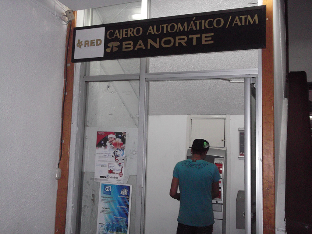 Recomendaciones de seguridad para evitar delitos en cajeros automáticos en las fiestas decembrinas