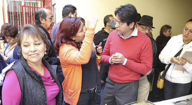 JEFE DELEGACIONAL ESTABLECE ACUERDOS CON VECINOS PARA MEJORAR TEPITO