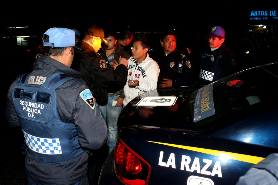 REALIZAN OPERATIVO RASTRILLO EN AZCAPOTZALCO