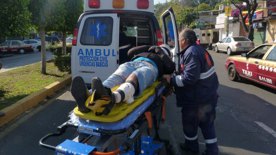 CONSUMO EXCESIVO DE ALIMENTOS Y ALCOHOL, CAUSA DE EMERGENCIAS