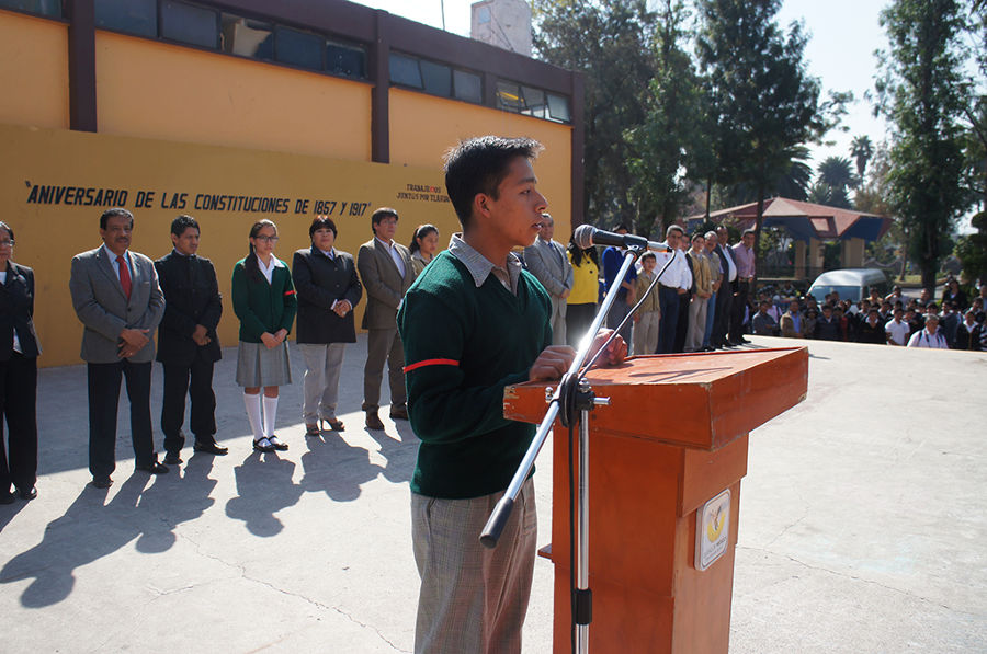 a€œUn día en tu delegacióna€ con 6 estudiantes de secundaria