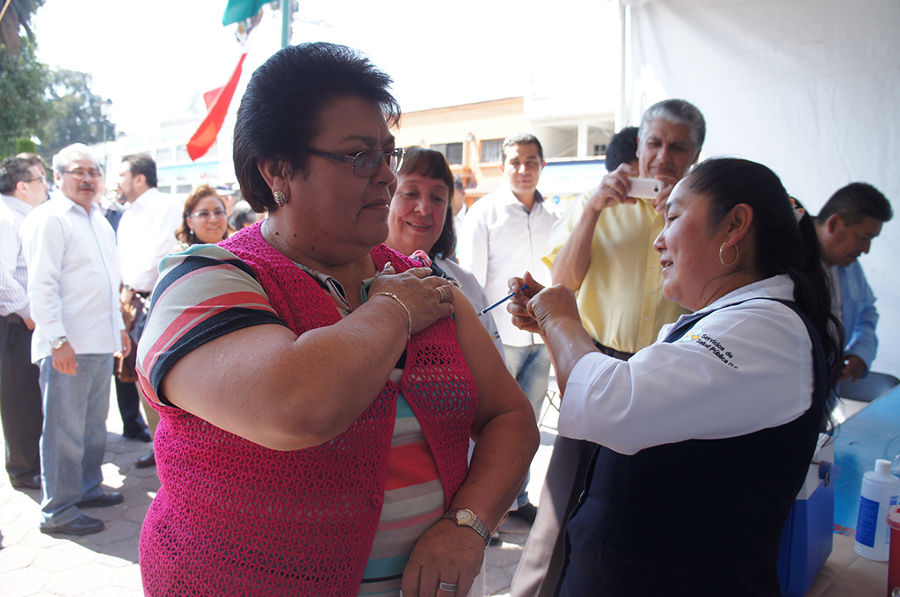 Acercan vacunación contra la influenza a trabajadores de la jurisdicción