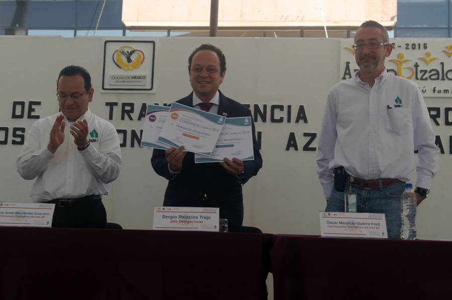 CUMPLE AZCAPOTZALCO CON CAPACITACIÓN EN MATERIA DE TRANSPARENCIA