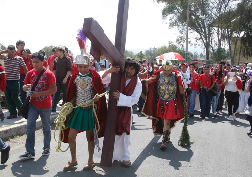 Jóvenes inicia la celebración de Semana Santa