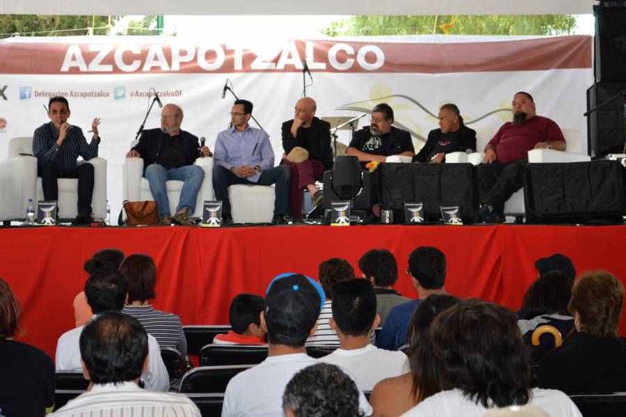 ACUDEN MÃS DE 5 MIL EN ARRANQUE DE 5A FERIA DEL LIBRO EN AZCAPOTZALCO