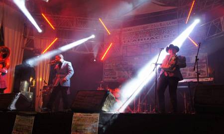 Asisten mÃ¡s de 10 mil personas a la Feria de la Nieve en TlÃ¡huac