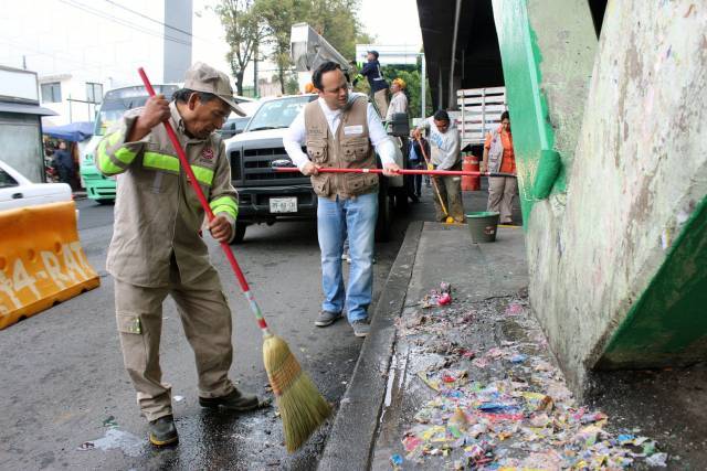 REHABILITAN BAJO PUENTE DE AVENIDA CAMARONES