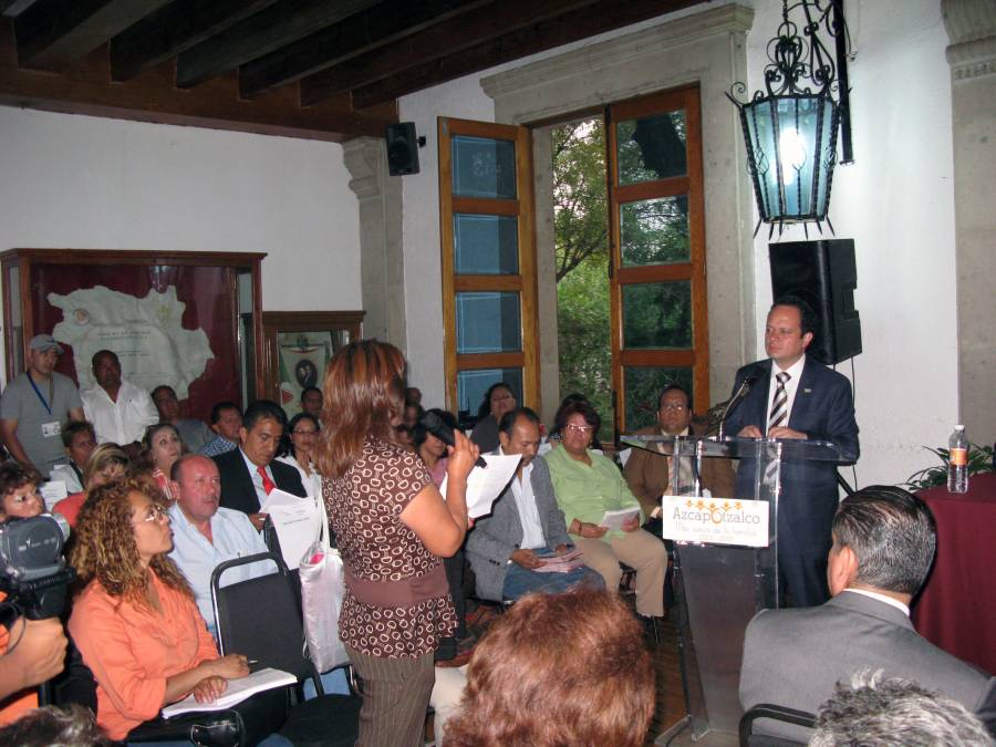 RINDE SERGIO PALACIOS INFORME ANTE CONSEJO CIUDADANO DE AZCAPOTZALCO