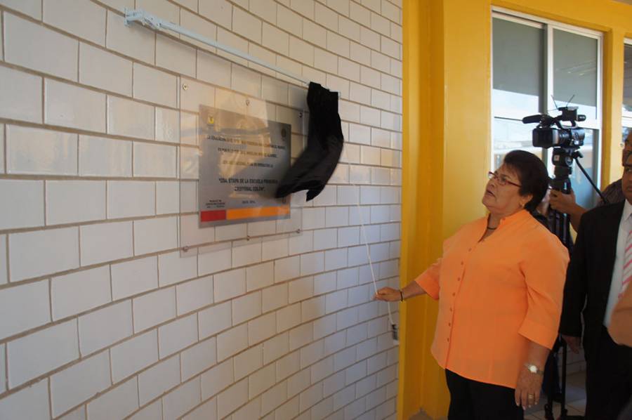 Entregan 2Aa etapa de la reconstrucción de Escuela Primaria Cristóbal Colón en Mixquic