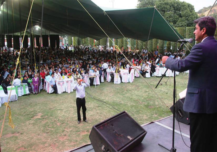 Milpa Alta realiza festejo a 2 mil 500 maestros
