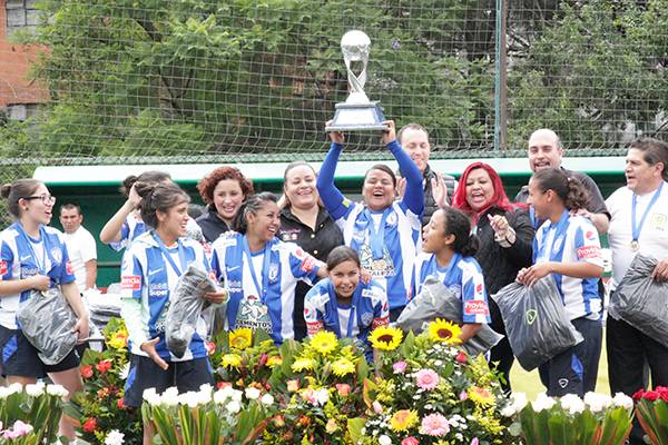 LAS AMAZONAS DE IZTAPALAPA CAMPEONAS DEL FUT CDMX