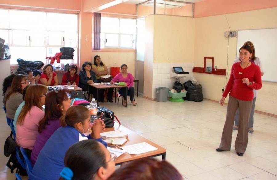 XOCHIMILCO CAPACITA A EDUCADORAS EN MATERIA DE BULLYING Y DERECHOS HUMANOS