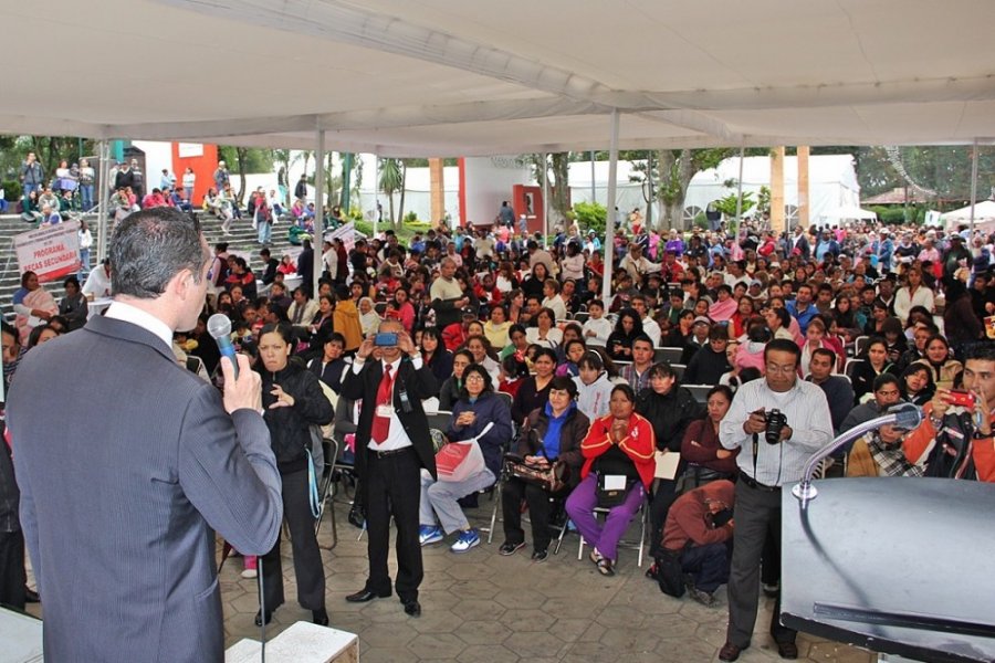 ADRIÁN RUBALCAVA ENTREGA 9 MIL 448 APOYOS ECONÓMICOS Y DE ASISTENCIA SOCIAL EN CUAJIMALPA