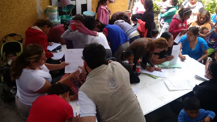 EN IZTAPALAPA, LA SEDESOL IMPLEMENTA PROGRAMAS SOCIALES EN APOYO A POBLACIÓN VULNERABLE