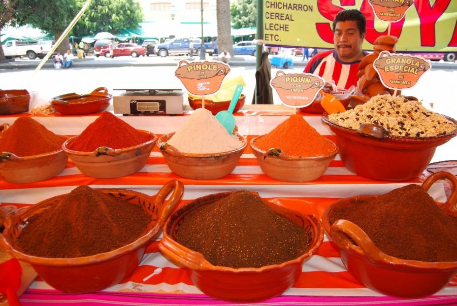 ALBERGA CENTRO DE XOCHIMILCO A MÁS DE 100 ARTESANOS DEL D.F. Y ESTADOS DE LA REPÚBLICA MEXICANA
