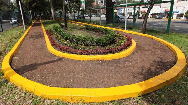 Se inaugura trotapista en camellón de Verónica Anzures